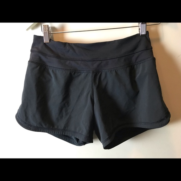 Lululemon black athletic shorts - Picture 6 of 6